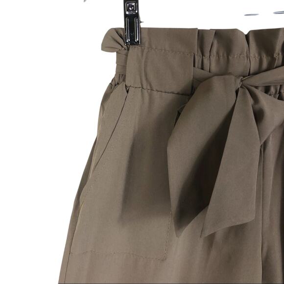 NWT Tan Belted Paperbag Pants Womens L Crop High Waisted Pleated Clean Girl - Picture 4 of 6